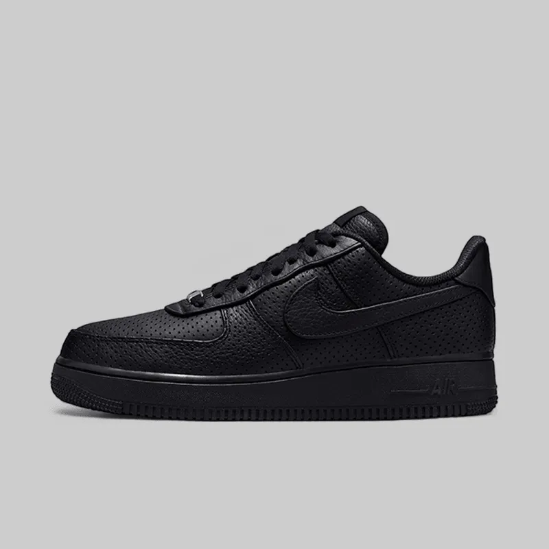 Air Force 1 SP Perforated - Triple Black