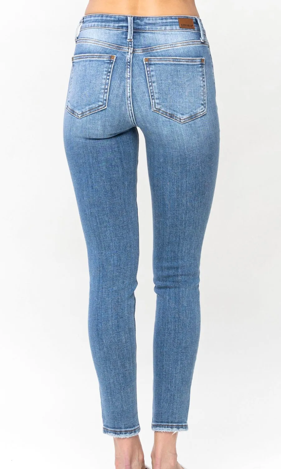 Arafie Medium Wash Mid Waist Vintage Skinny Stretch Denim Jean