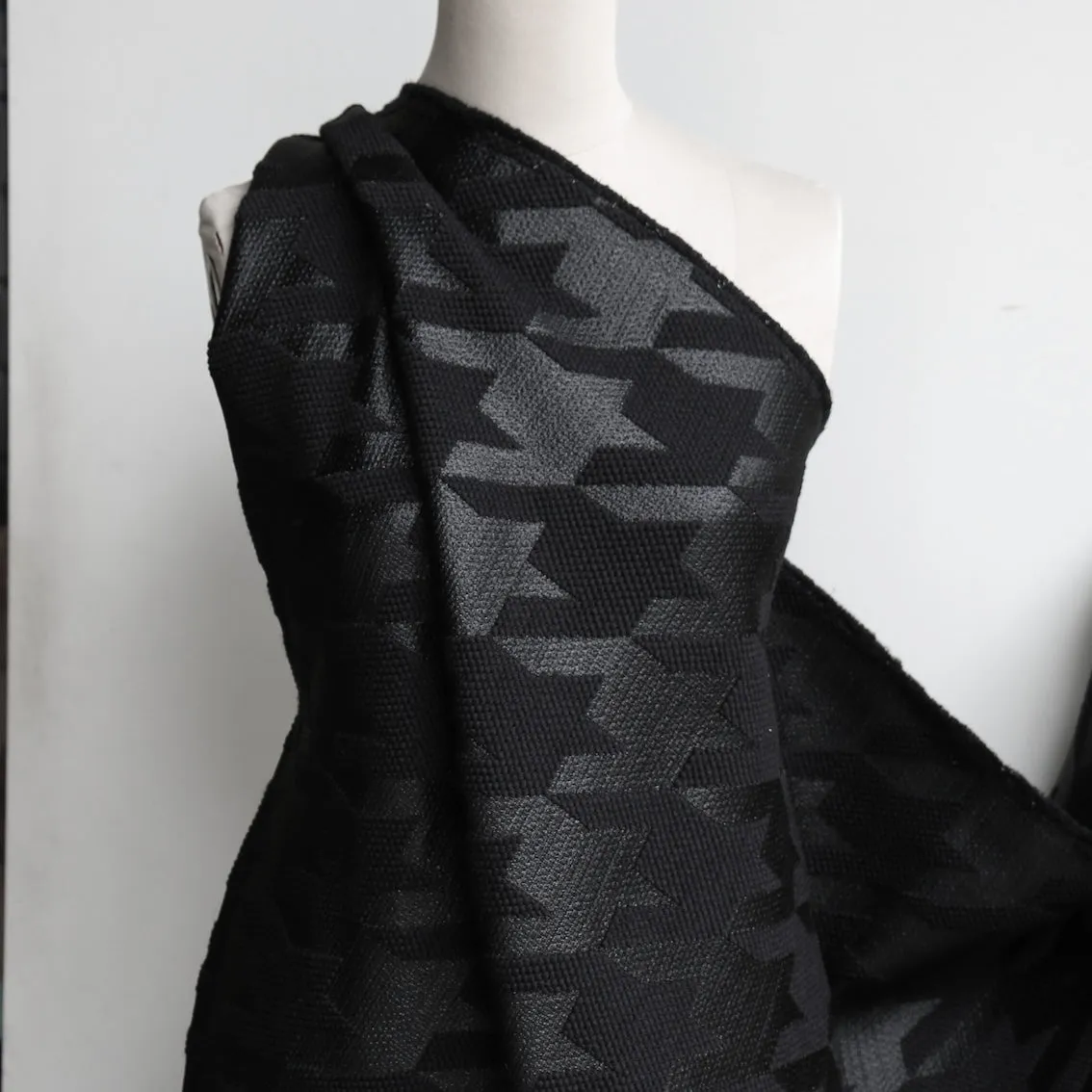 Christie Nero Houndstooth