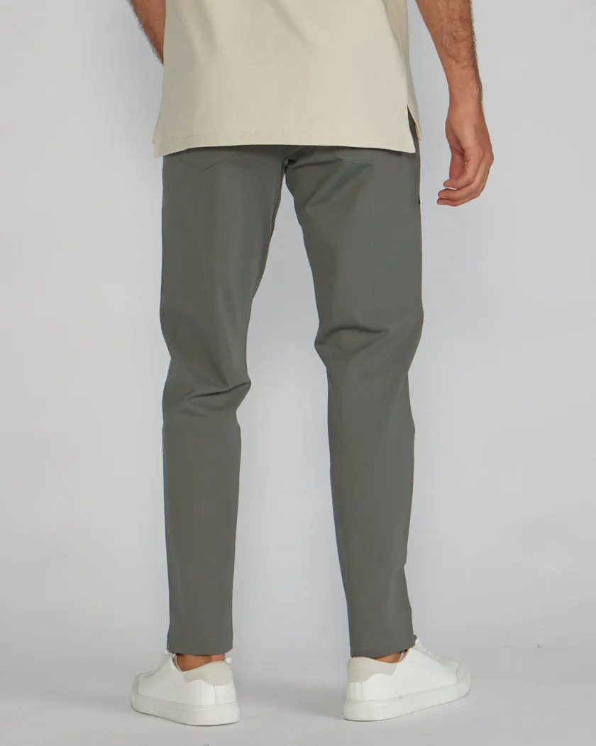 Everyday Pant 2.0 - Straight Fit (Size 40)