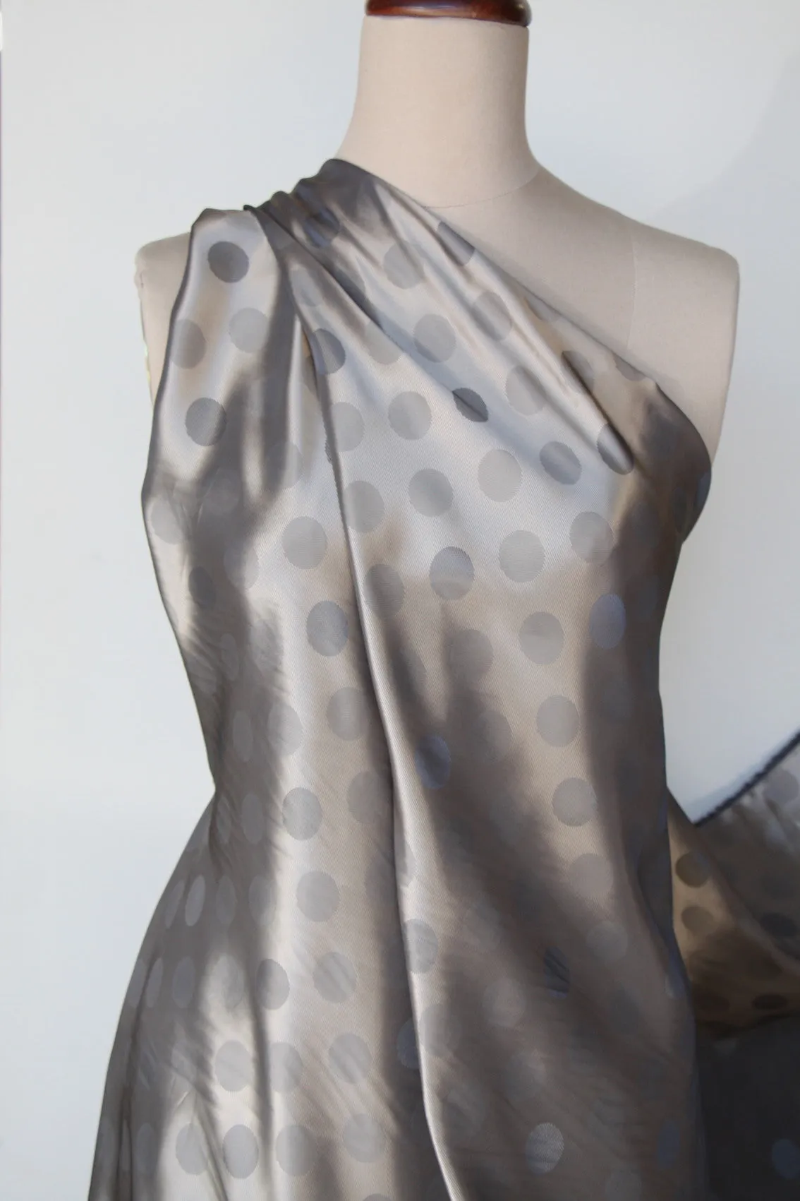 Globe Bamboo - Fancy Lining (147cm wide)