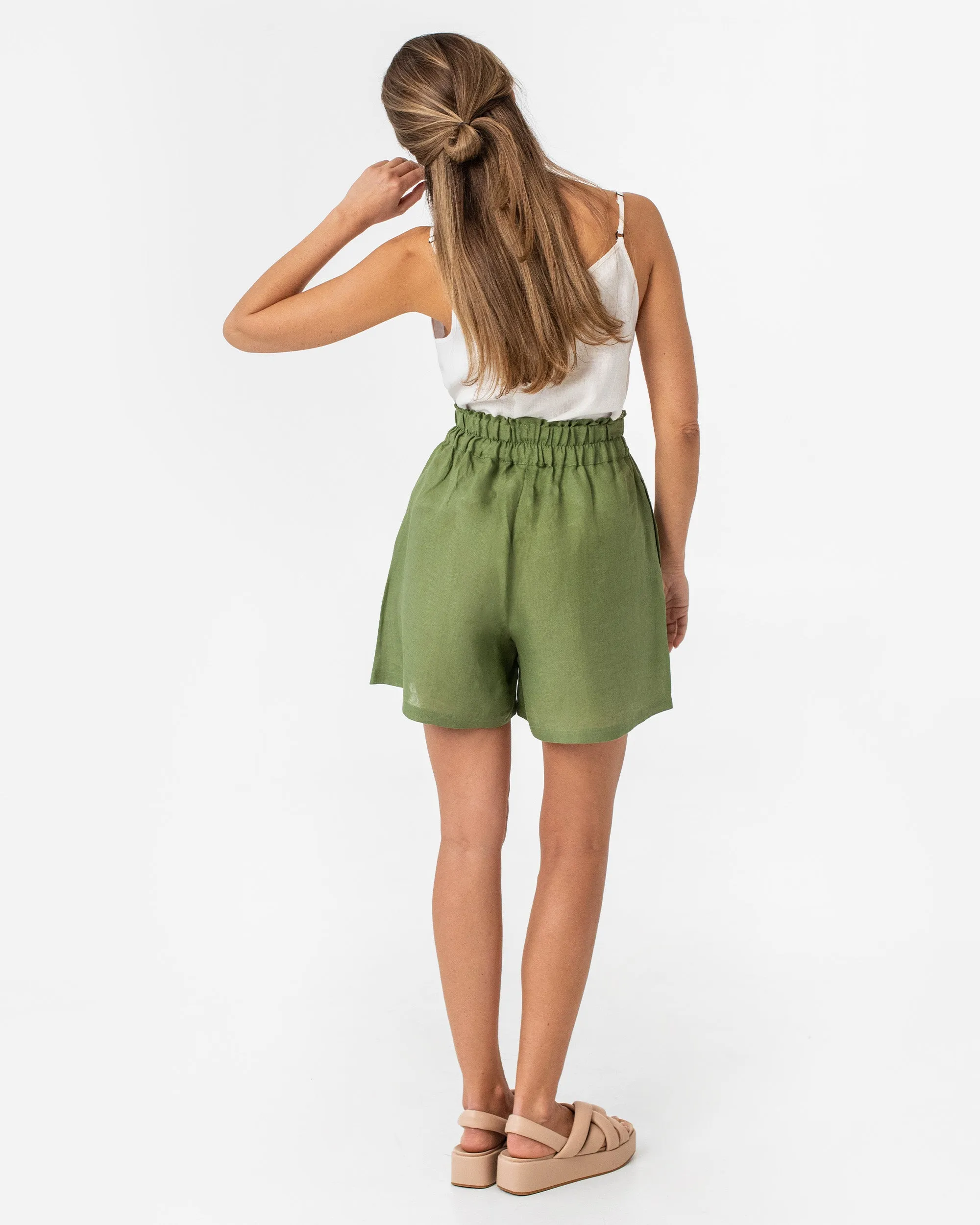 High waisted linen shorts CUENCA in Forest green