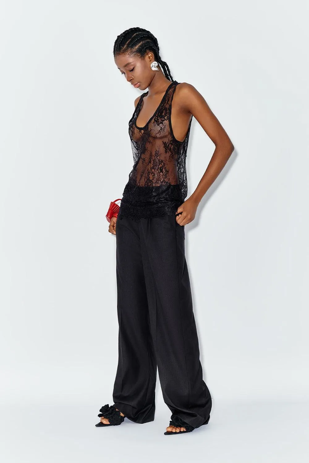 Hyacinth Straight Sleeveless Lace Top