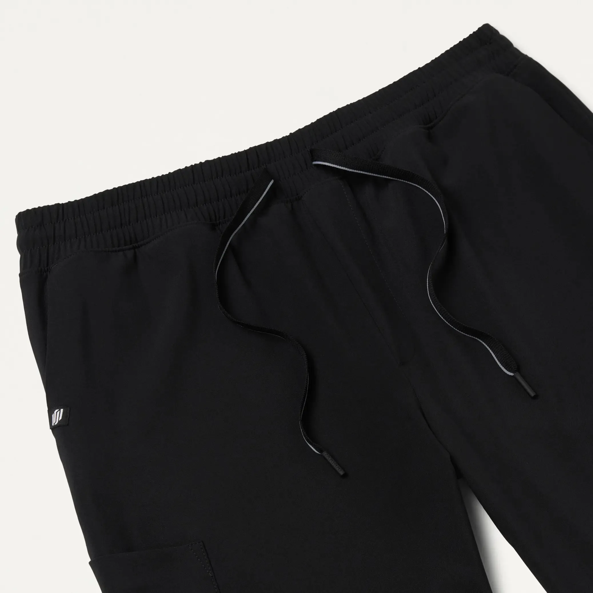 Jaanuu Men's Powell ULTRAlite™ Scrub Jogger - Black