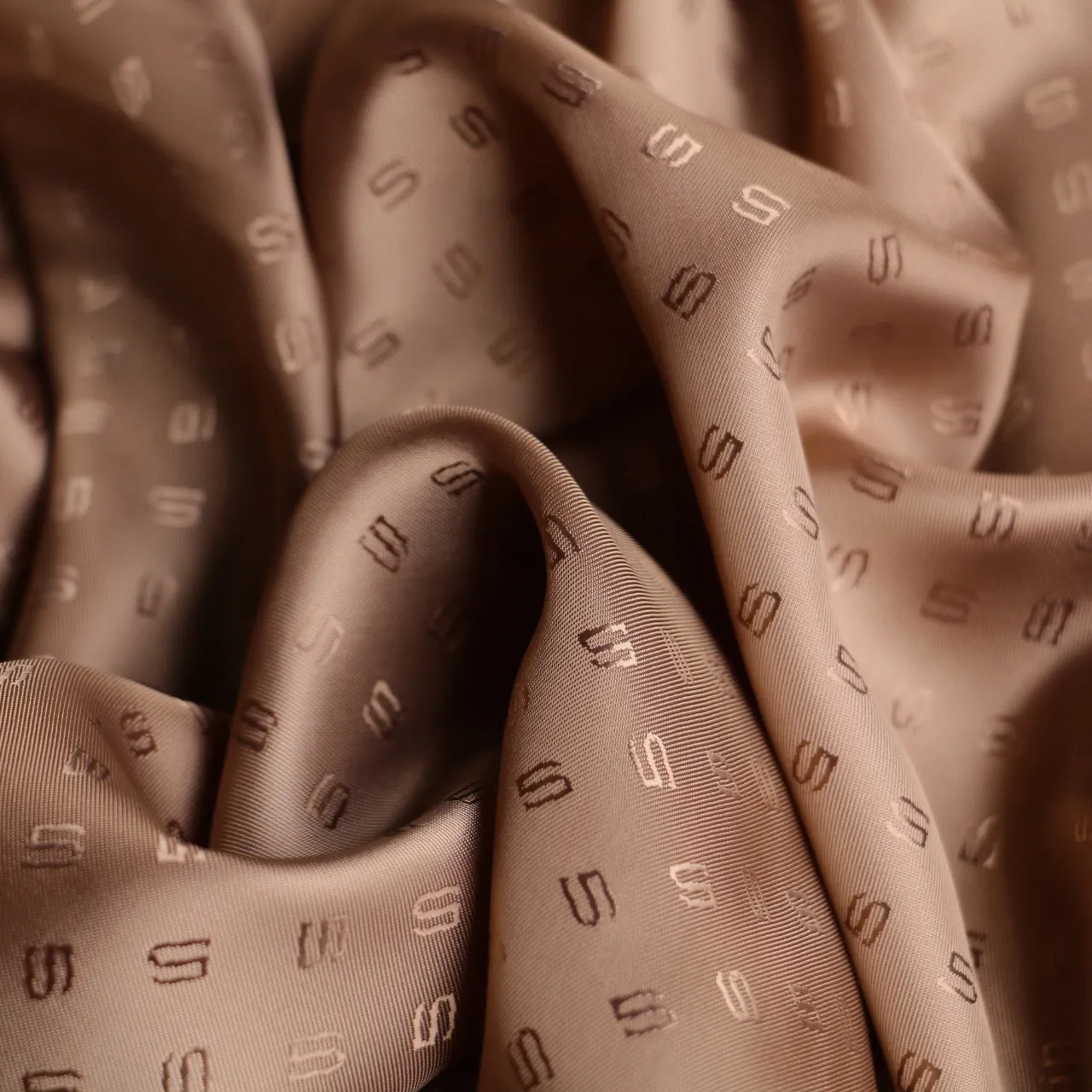 Jazzy Mocha Fancy Lining