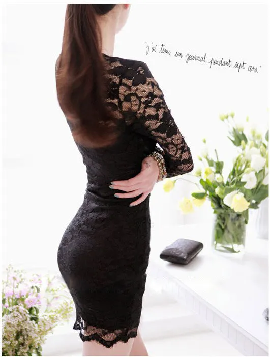 Korean Women Sexy V-Neck Low Cut Hip Flattering Lace Long Sleeved Dress
