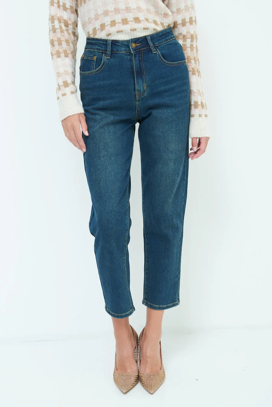 Sleek high-waist tapered jeans wholesale