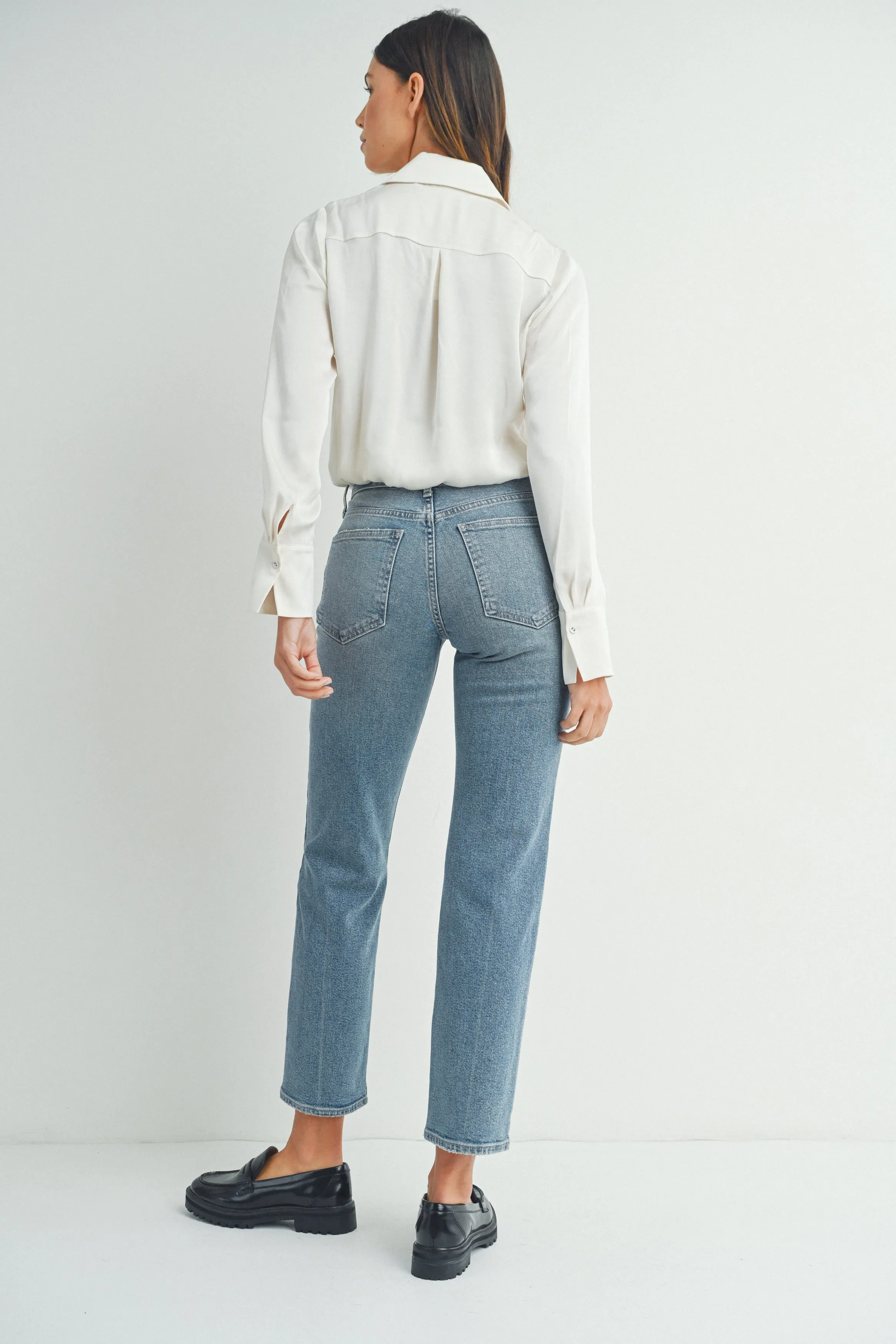 The Mid Rise Straight Jean