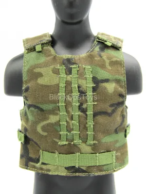 Woodland Combat Plate Carrier MOLLE Vest